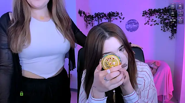 צ'אט XXX בשידור חי של liana_kisses