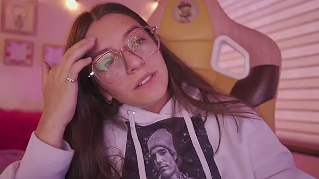 Czat XXX na żywo – milly_kenner