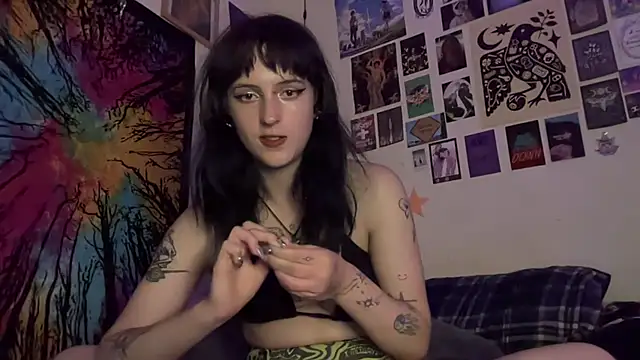 batzy666's Live XXX Chat