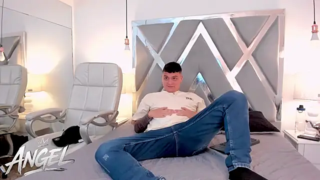 Czat XXX na żywo – AngelBlue__