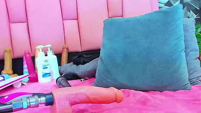 XXX chat uživo modela Brithanyslim