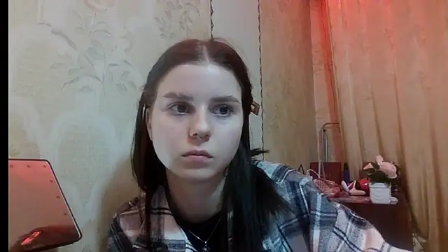RoyalVelour_ élő XXX-chatje
