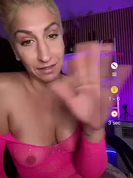 Chat +18 de sofiah_ ao vivo