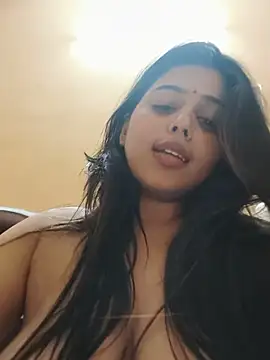 Cute-Simmi69's Live XXX Chat
