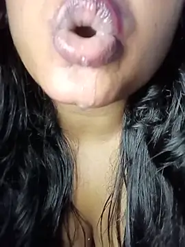 Hotlisan Live XXX chat
