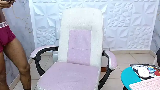 ManSant Live XXX-Chat