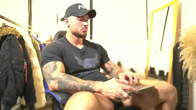 DimitriSullivan_n Live XXX chat