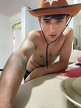 PhilipRich Chat XXX in diretta