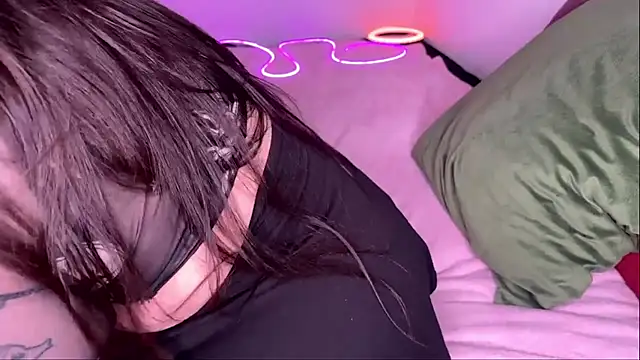 Mizztikaa Live XXX-Chat
