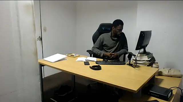Mastertopdome – Naživo XXX chat
