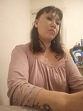 ROXOLANAA_SEXY Adlı Modelin Canlı XXX Sohbeti