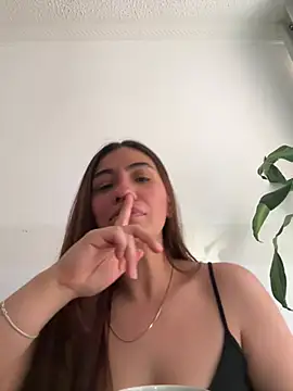emmily_d: απευθείας συνομιλία ΧΧΧ