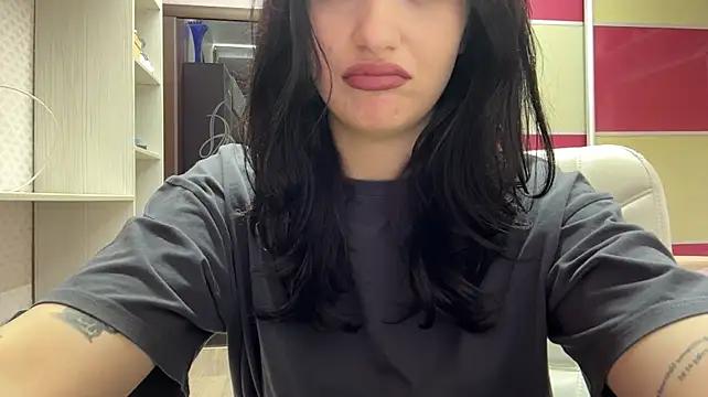 TomasaKurrie - lower dress show more of my sexy boobies
