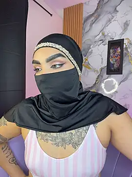 Chatroom XXX en direct de Maissa_Alabi