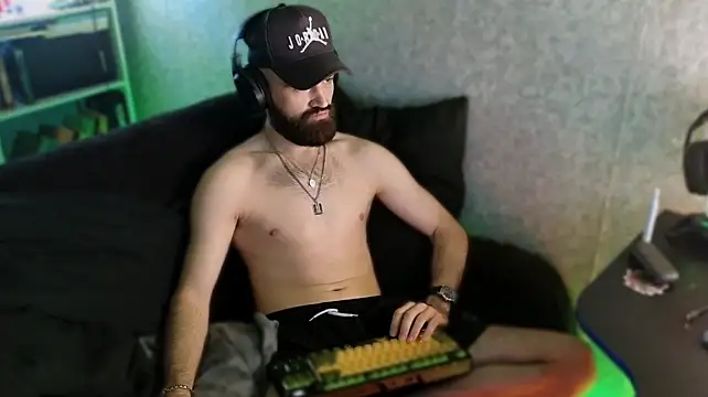 _Serious_Man Live XXX Chat