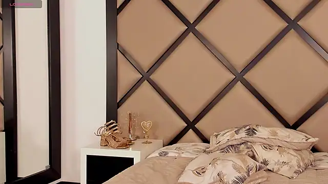 Živý XXX chat SelenaHolt