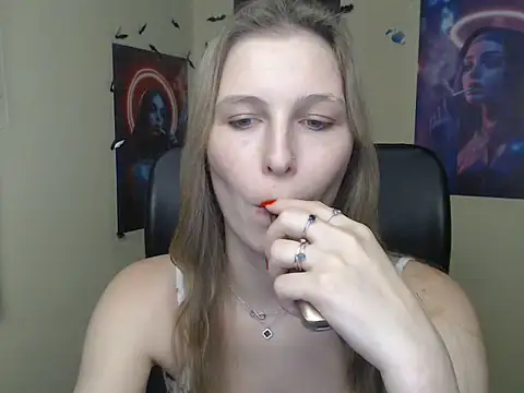 Živý XXX chat StrangerGi