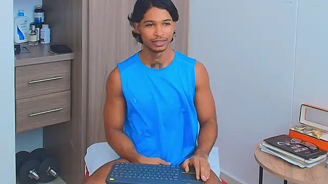 Cock_dark06 Adlı Modelin Web Kamerası Şovu
