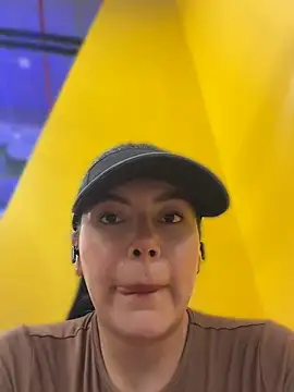 دردشة Cami_olarte الجنسية المباشرة