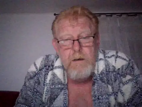 Онлайн чат XXX carli566