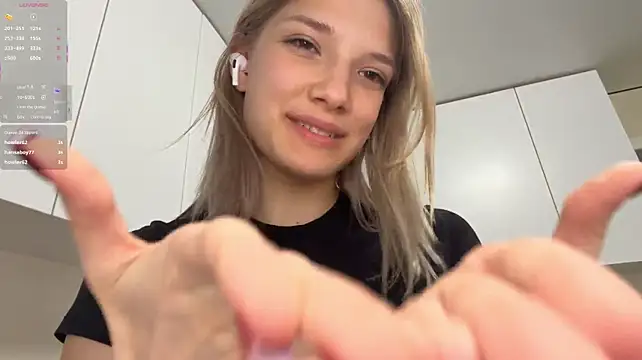 Carolini_i - ‼️REMOVE PANTIES‼️