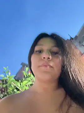Živý XXX chat Emily_Gomezz