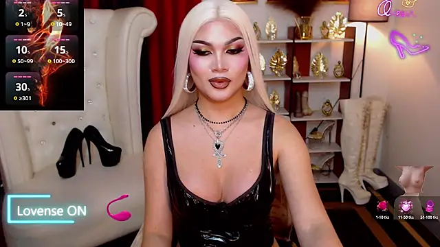 PrettyCockAthena's Live XXX Chat