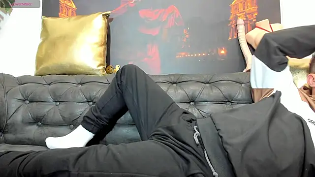 TommyDumn Live XXX chat