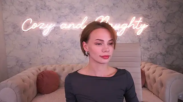 ShyySiren Chat XXX in diretta
