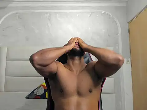 Dark_lennox Live XXX-chat