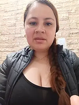 VANESSA__28 élő XXX-chatje