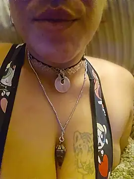 Delish_Lilithn Live XXX chat
