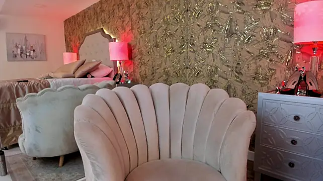 JuliethMilf - Trace the outline