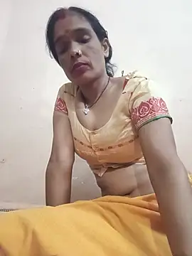 Sarita_bhabi's Live XXX Chat