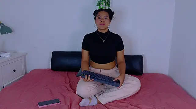 AhslyEvans__'s Live XXX Chat