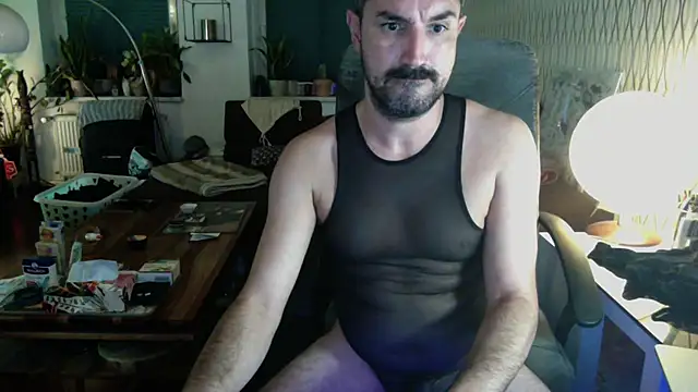 tomz0819 Obrolan Langsung XXX