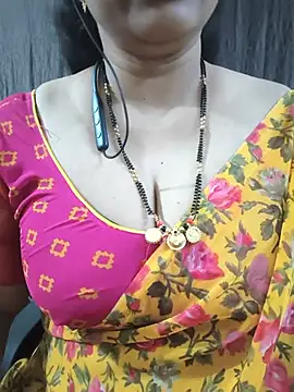 bhuvana_555 在線直播表演