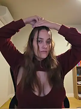 צ'אט XXX בשידור חי של MiaRides19