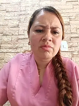 VANESSA__28 Adlı Modelin Canlı XXX Sohbeti