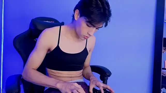 Chat XXX en directo de Apolo_Noir