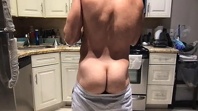 دردشة BigGuyMuscle الجنسية المباشرة
