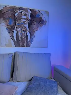 ParisRoux Adlı Modelin Canlı XXX Sohbeti
