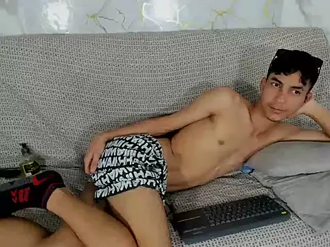 Heiden_hot_n Live XXX chat