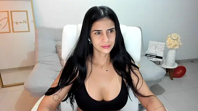 renata_t_ Live XXX-Chat