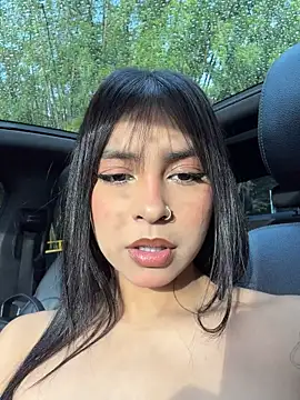 Chel__'s Live XXX Chat