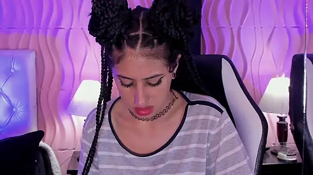 Natasha_Nassty's Live XXX Chat