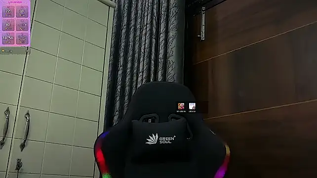 XXX chat uživo modela PouringLust