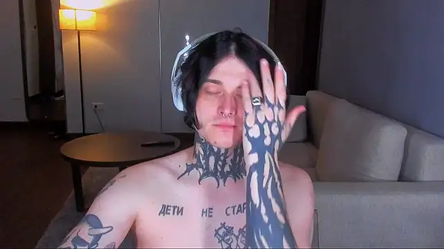 _torfin_ élő XXX-chatje