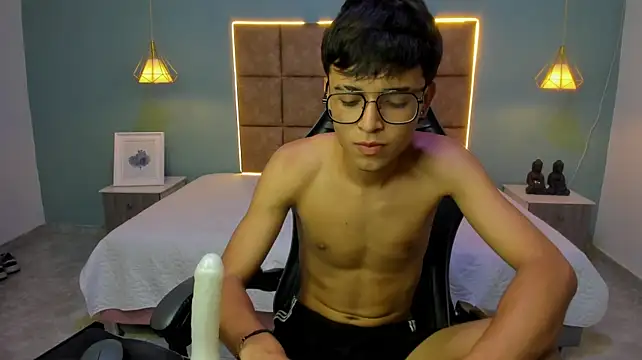 Czat XXX na żywo – Zayn_carter