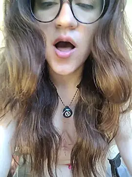 Chat XXX en directo de kattyHottsonn